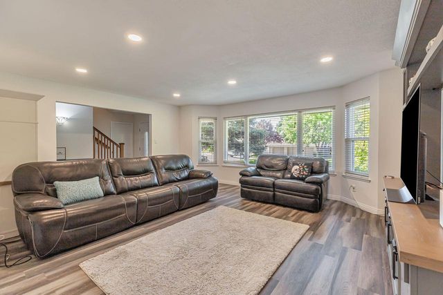 7912 Wildridge Dr, Fair Oaks, CA 95628