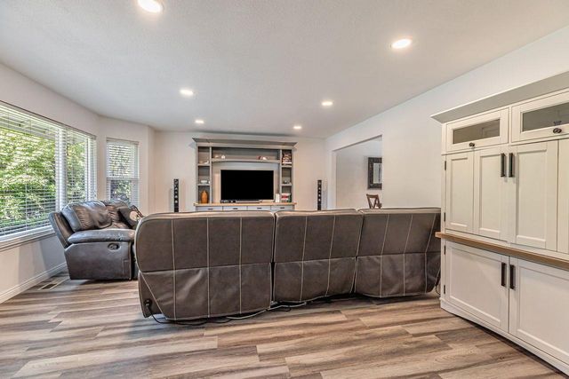 7912 Wildridge Dr, Fair Oaks, CA 95628