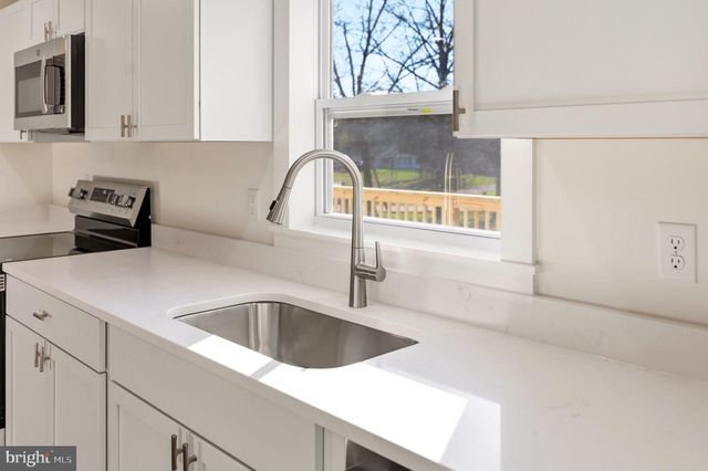 39 NIGHTINGALE LN, Shepherdstown, WV 25443