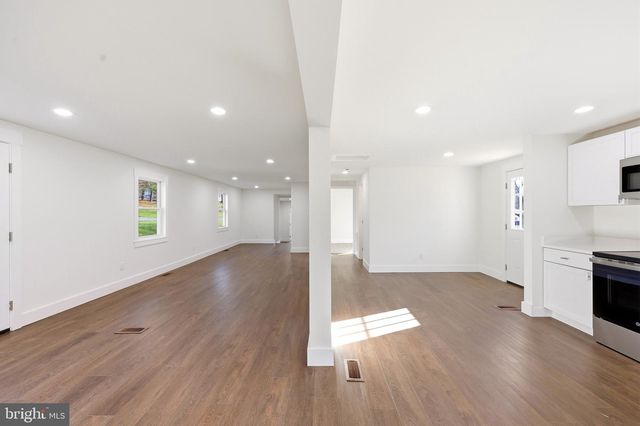 39 NIGHTINGALE LN, Shepherdstown, WV 25443