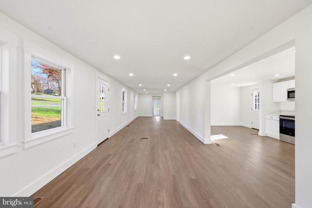 39 NIGHTINGALE LN, Shepherdstown, WV 25443