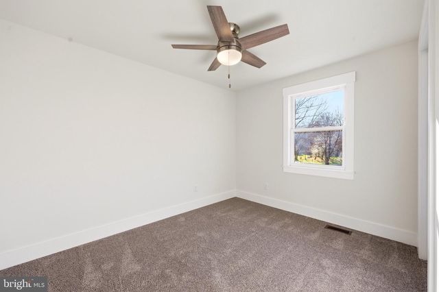 39 NIGHTINGALE LN, Shepherdstown, WV 25443