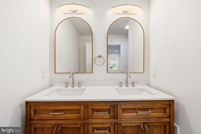 39 NIGHTINGALE LN, Shepherdstown, WV 25443