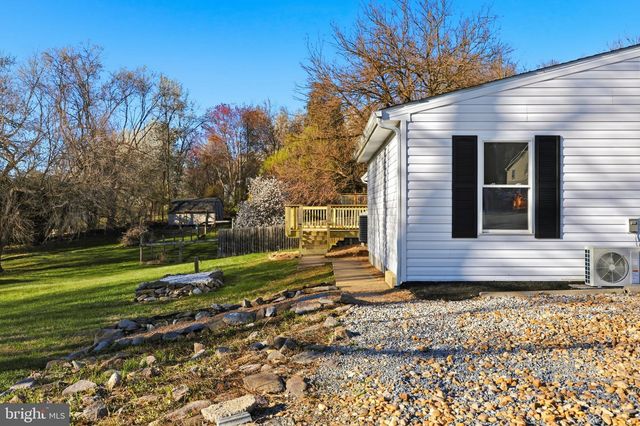 39 NIGHTINGALE LN, Shepherdstown, WV 25443