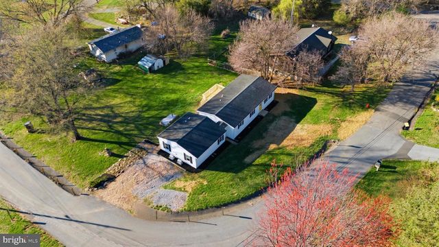 39 NIGHTINGALE LN, Shepherdstown, WV 25443