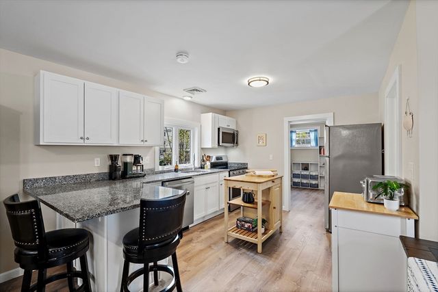 21 Ferdinand Passway, Lunenburg, MA 01462