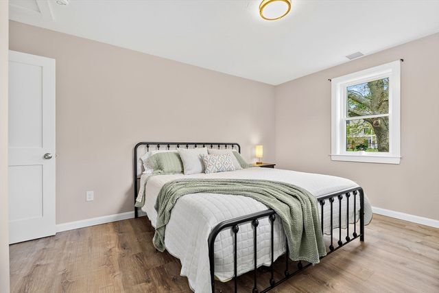 21 Ferdinand Passway, Lunenburg, MA 01462