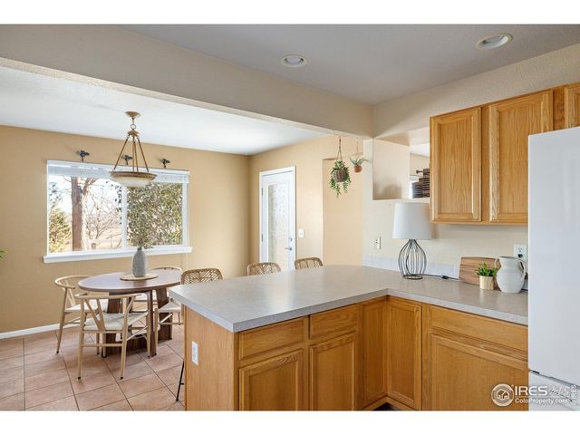 614 Magpie Dr, Loveland, CO 80537