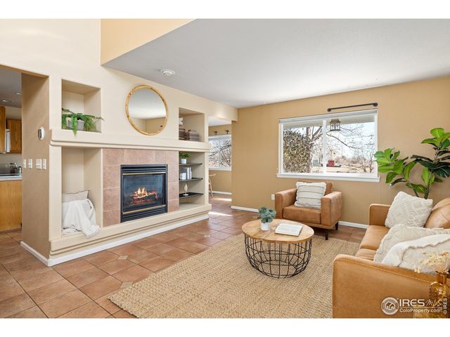 614 Magpie Dr, Loveland, CO 80537