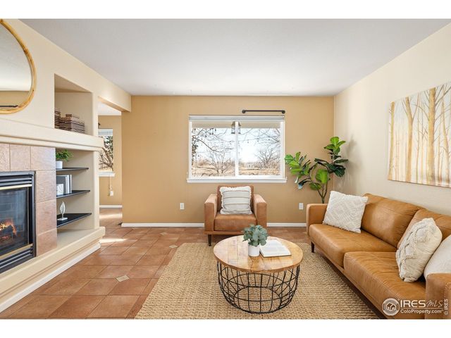 614 Magpie Dr, Loveland, CO 80537