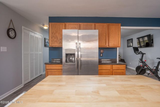 111 Baldwin Court, Jacksonville, NC 28546