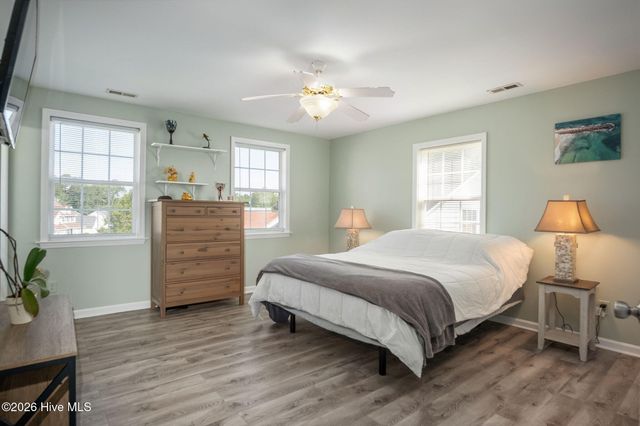 111 Baldwin Court, Jacksonville, NC 28546