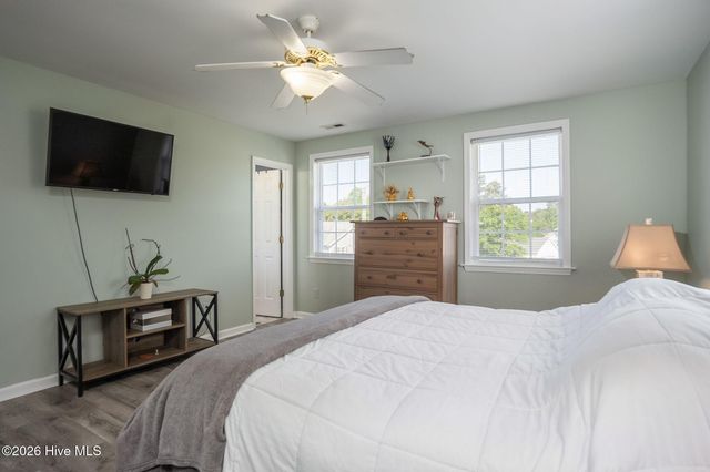 111 Baldwin Court, Jacksonville, NC 28546