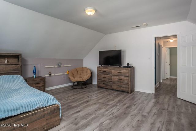 111 Baldwin Court, Jacksonville, NC 28546