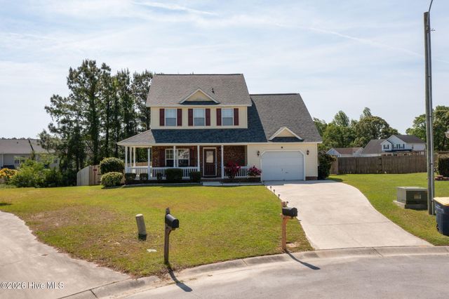 111 Baldwin Court, Jacksonville, NC 28546