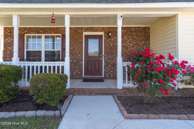 111 Baldwin Court, Jacksonville, NC 28546