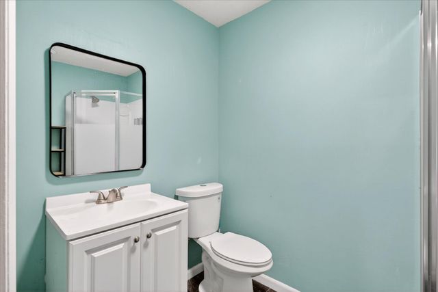 1410 S Briar Avenue, Springfield, MO 65809
