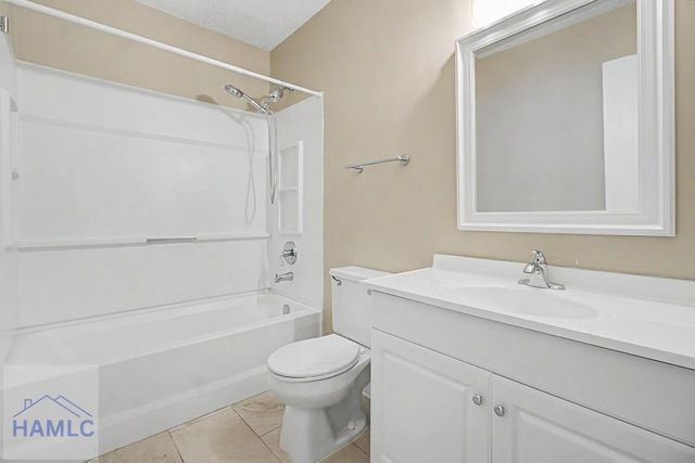 1384 Forest Lake Drive, Hinesville, GA 31313