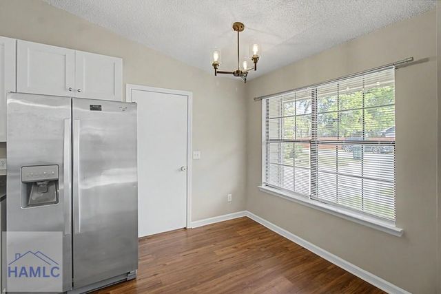 1384 Forest Lake Drive, Hinesville, GA 31313