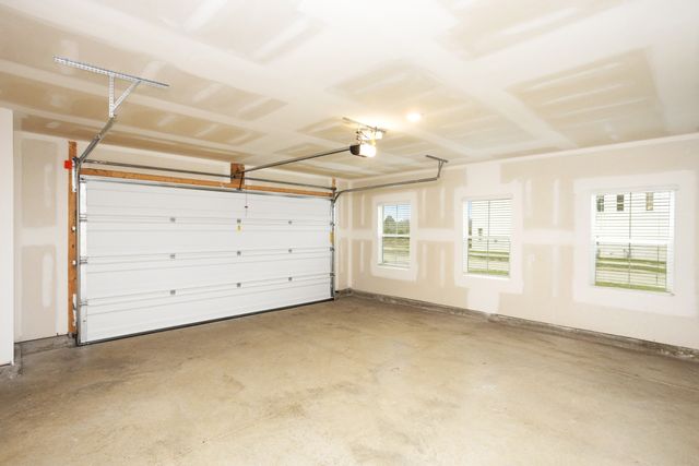 123 East Hill Street, Mount Juliet, TN 37122