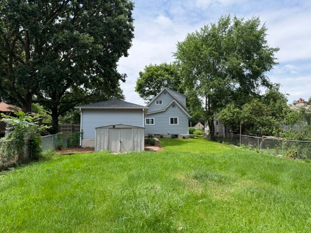 987 South Street, Elgin, IL 60123