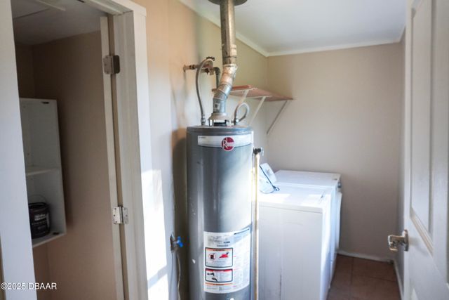 608 Bay Avenue, Holly Hill, FL 32117