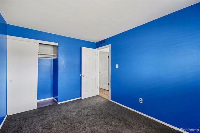 35337 Little Mack Avenue, Clinton Township, MI 48035