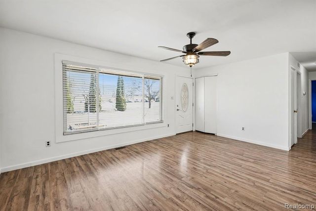 35337 Little Mack Avenue, Clinton Township, MI 48035