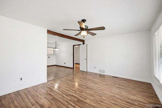 35337 Little Mack Avenue, Clinton Township, MI 48035