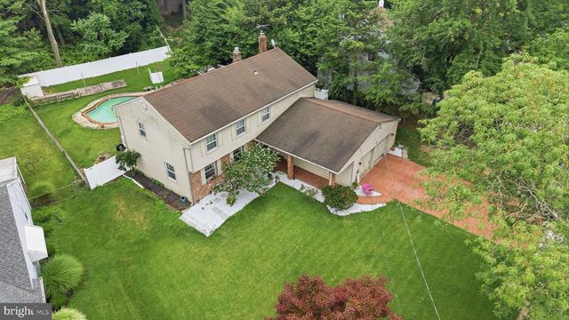 557 COVERED RD, Cherry Hill, NJ 08034