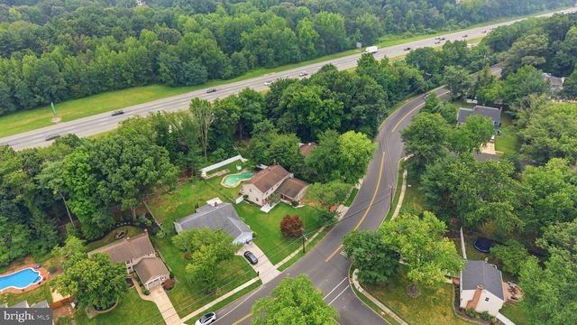 557 COVERED RD, Cherry Hill, NJ 08034