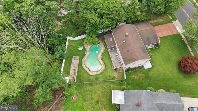 557 COVERED RD, Cherry Hill, NJ 08034