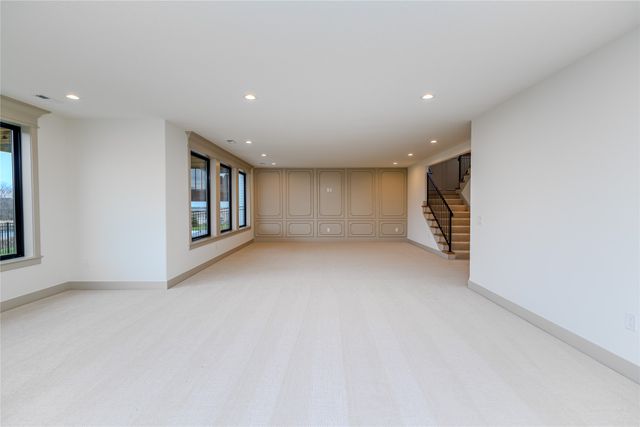 3957 NW 177th Court, Clive, IA 50325