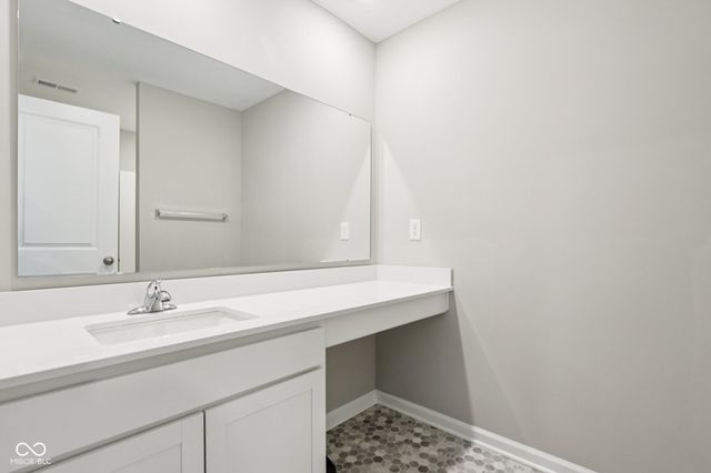 1228 Pegasus Drive, Franklin, IN 46131