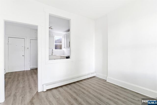 219 Pacific Avenue, Jersey City, NJ 07304