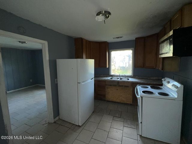 3536 Southland Drive, Jackson, MS 39212