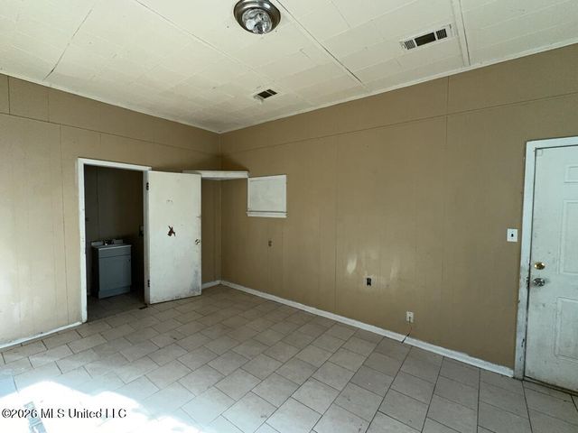 3536 Southland Drive, Jackson, MS 39212