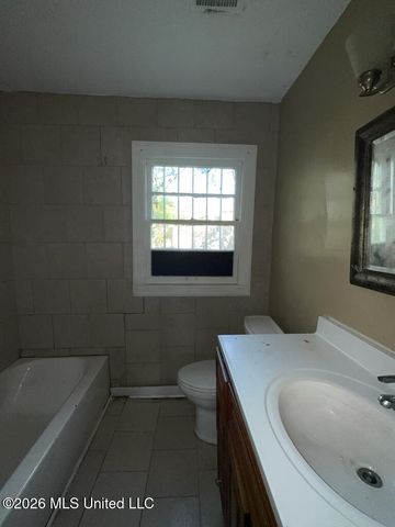 3536 Southland Drive, Jackson, MS 39212