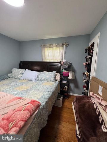 8116 STEADMAN ST, Alexandria, VA 22309