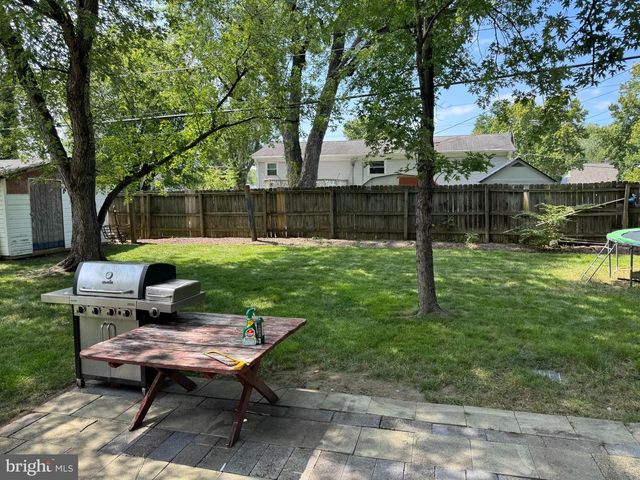8116 STEADMAN ST, Alexandria, VA 22309