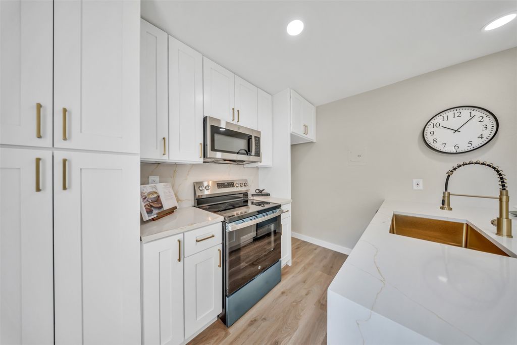 5518 Boca Raton Boulevard 316, Fort Worth, TX 76112
