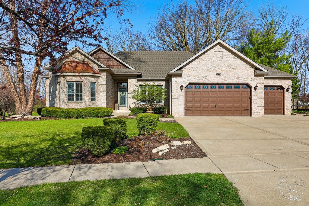26559 S Jacob Drive, Channahon, IL 60410