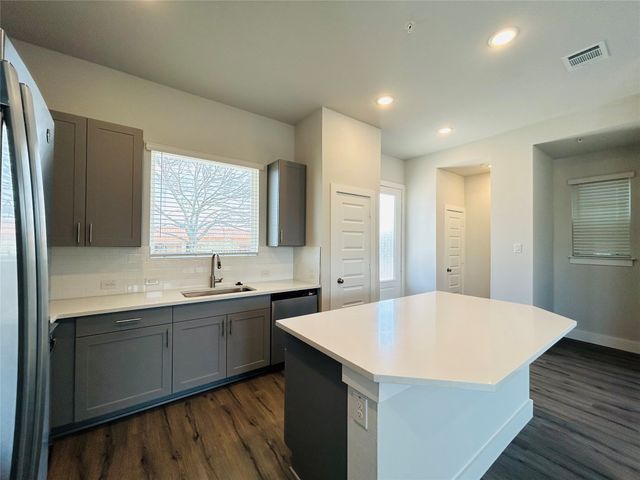 760 W Bedford Euless Road 214, Hurst, TX 76053