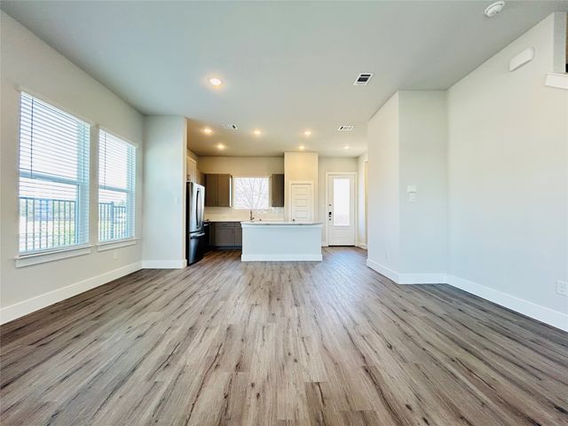 760 W Bedford Euless Road 214, Hurst, TX 76053