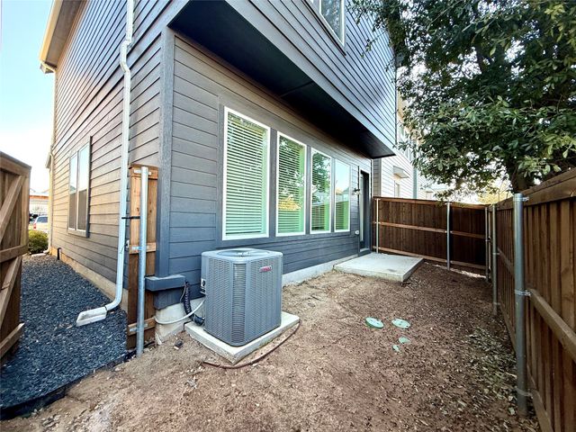 760 W Bedford Euless Road 214, Hurst, TX 76053