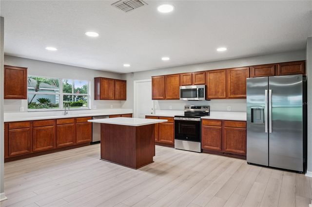 24600 CALUSA BOULEVARD, Eustis, FL 32736
