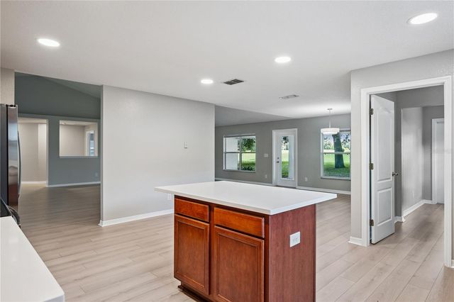 24600 CALUSA BOULEVARD, Eustis, FL 32736