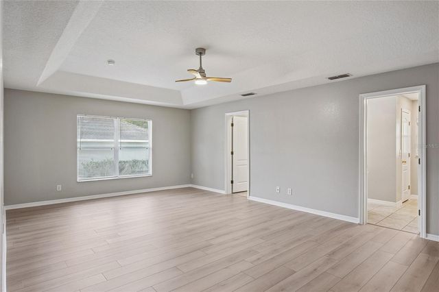 24600 CALUSA BOULEVARD, Eustis, FL 32736