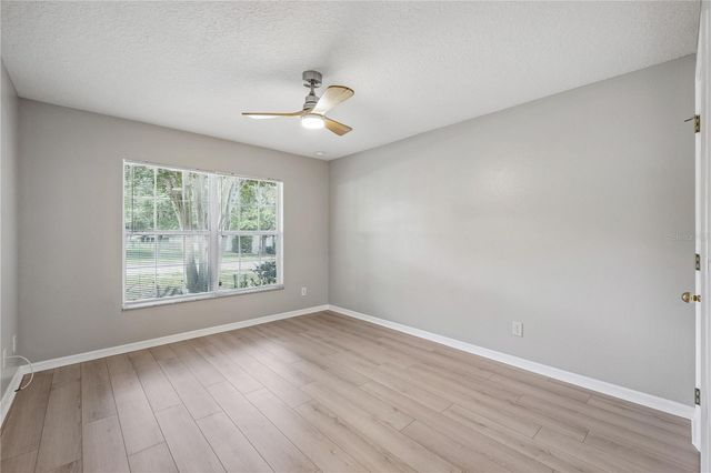 24600 CALUSA BOULEVARD, Eustis, FL 32736