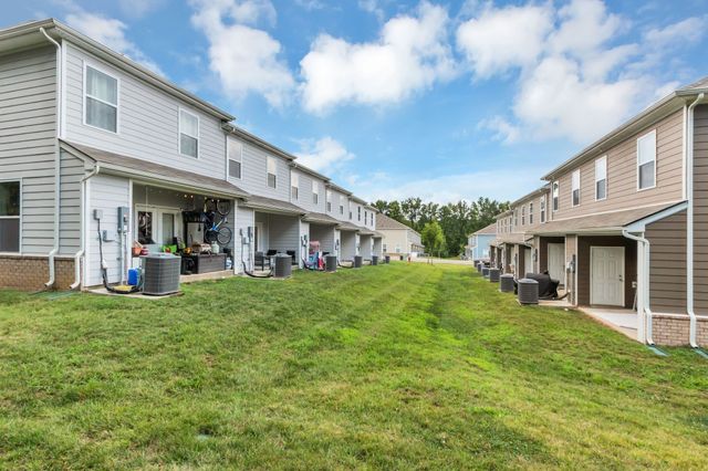 809 Dallas Dr, Columbia, TN 38401